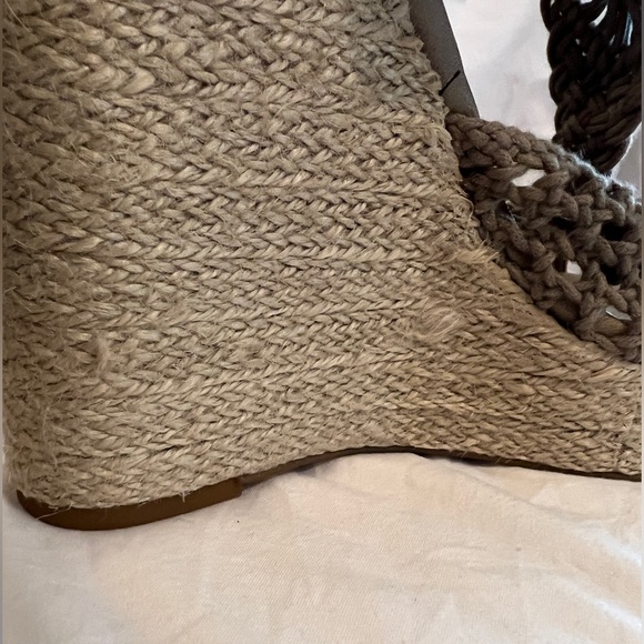 Lucky Brand Wedges Never Worn! Size 9 - Picture 12 of 16